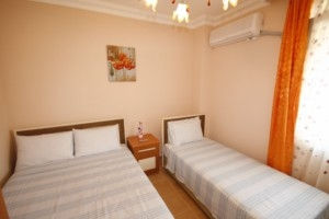 Anı Motel 8