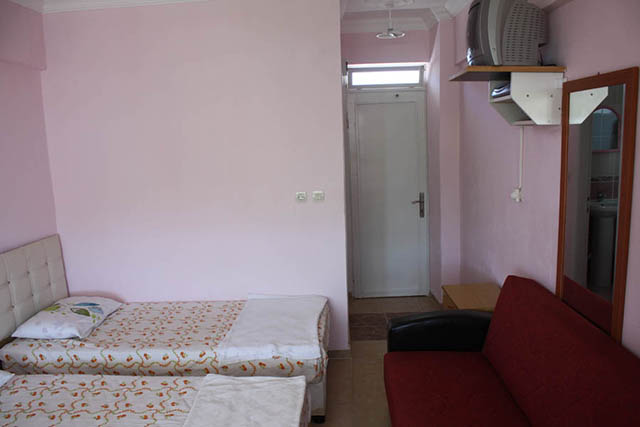 Olimpos Motel 8