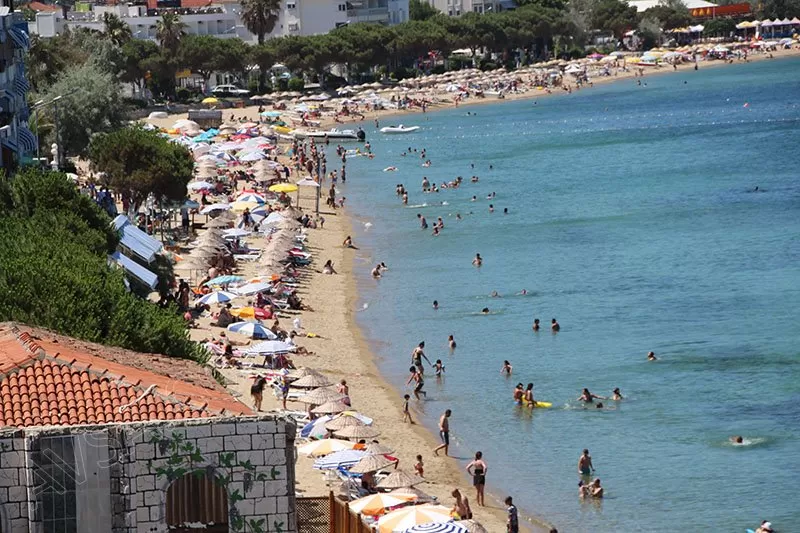 Avşa Adası Merkez Plajı