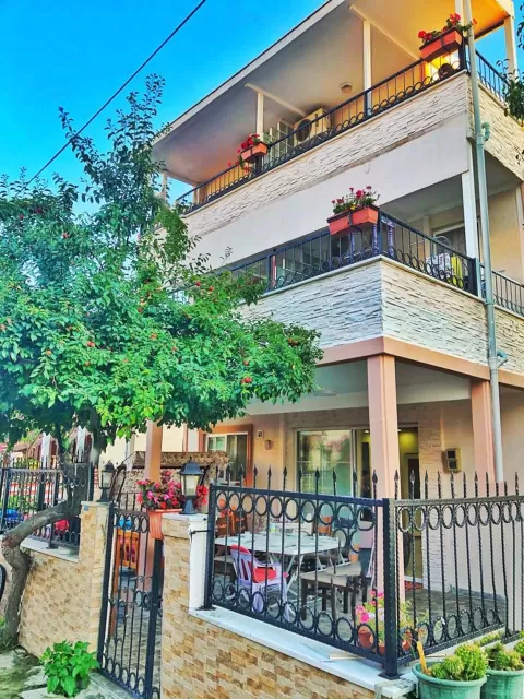 Candan Apart fotoğraf 2
