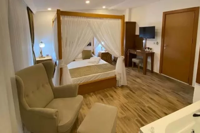 Queen Otel genel fotoğrafı 9